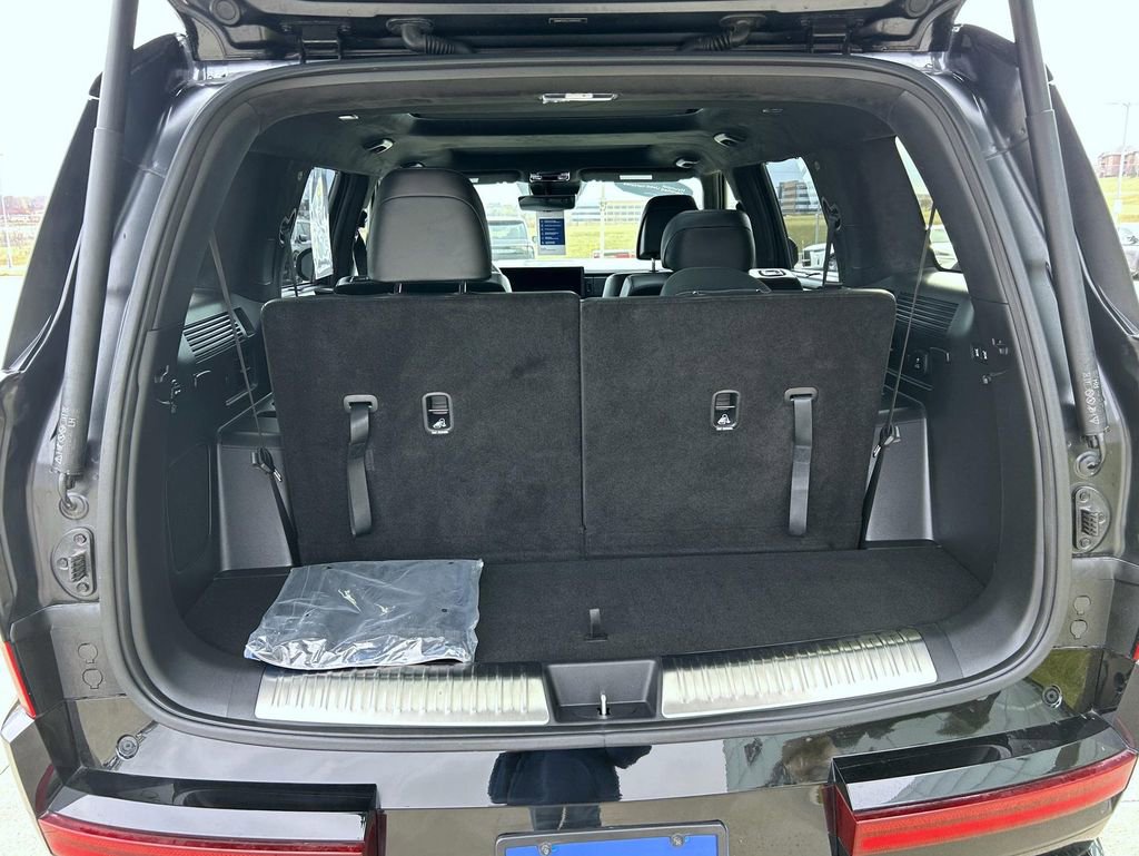 Used 2025 Hyundai Santa Fe Calligraphy image 24