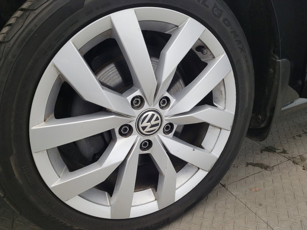 Used 2018 Volkswagen Golf SEL image 31