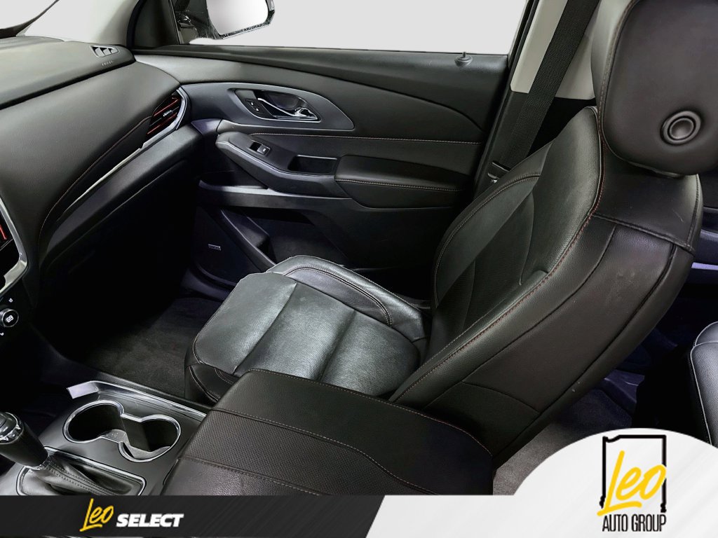 Used 2020 Chevrolet Traverse Premier w/ Redline Edition AWD/4WD image 28