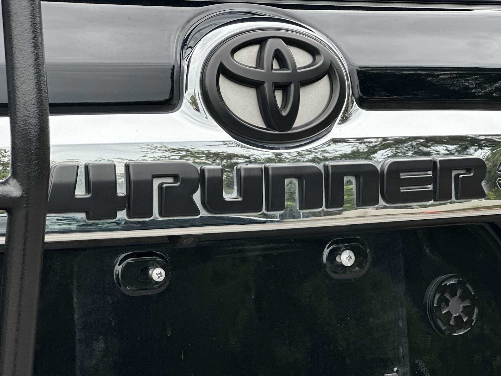 Used 2021 Toyota 4Runner Limited AWD/4WD image 11
