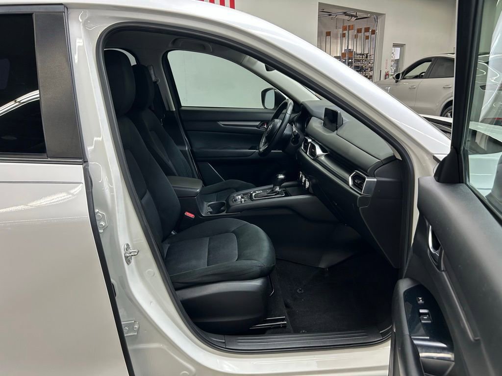 Used 2018 MAZDA CX-5 Sport image 11