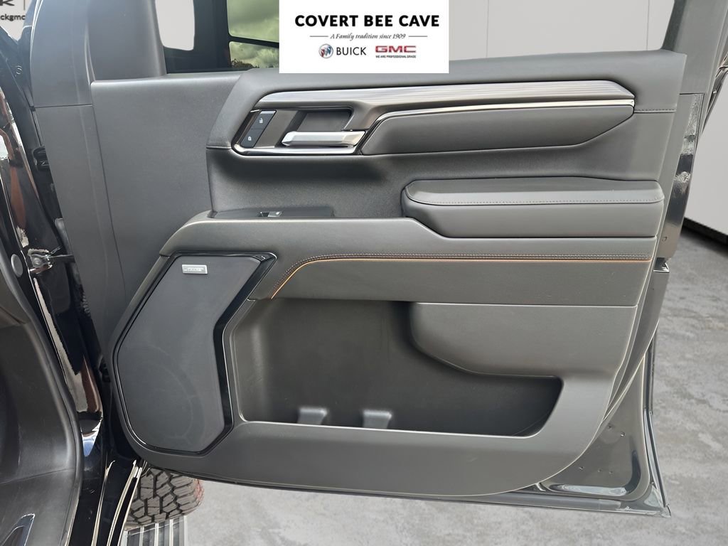 Used 2024 GMC Sierra 2500 AT4 w/ AT4 Premium Plus Package image 14