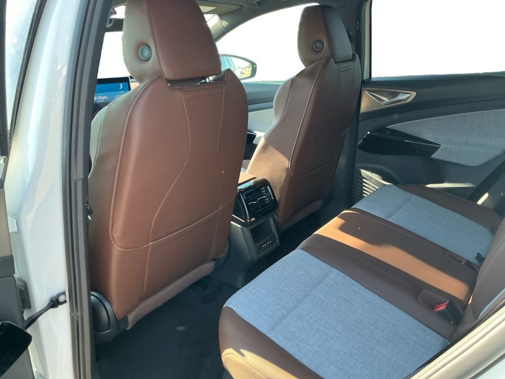 New 2026 Volkswagen ID.4 Pro AWD/4WD image 23