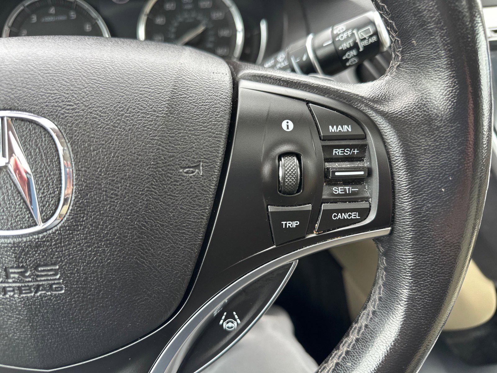 Used 2016 Acura MDX SH-AWD w/ Technology Package image 27