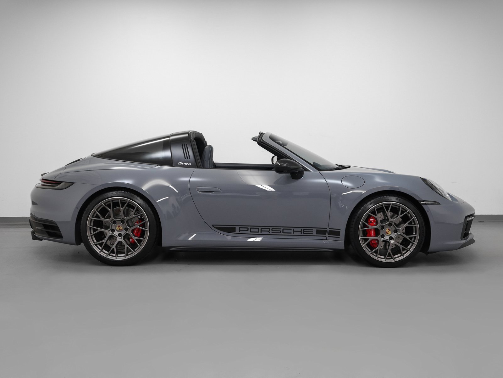 Used 2023 Porsche 911 Targa 4S image 13