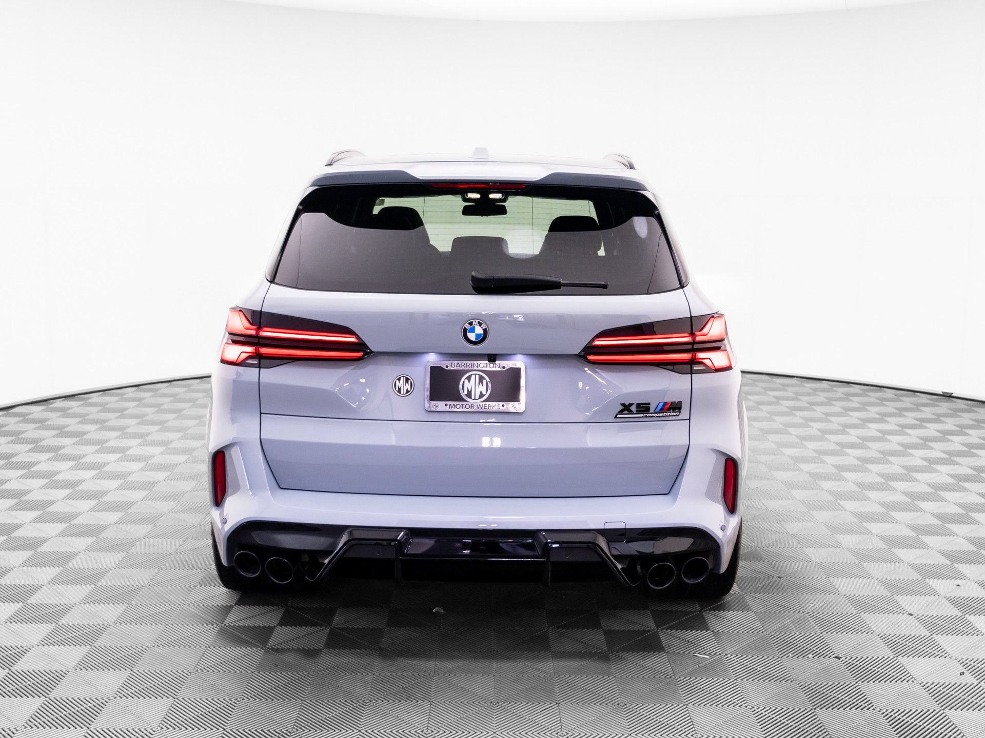 Used 2025 BMW X5 M Competition w/ Executive Package AWD/4WD image 4