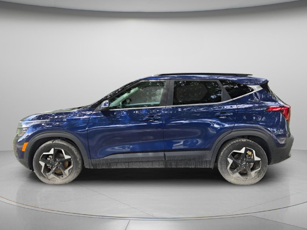 Used 2025 Kia Seltos EX w/ EX Sunroof Package FWD image 4