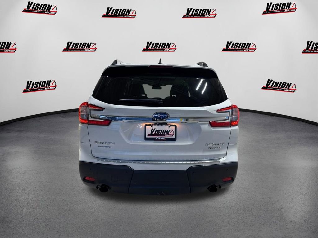 Used 2024 Subaru Ascent Limited w/ Technology Package image 6