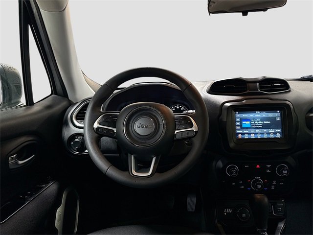 Used 2021 Jeep Renegade Sport image 22