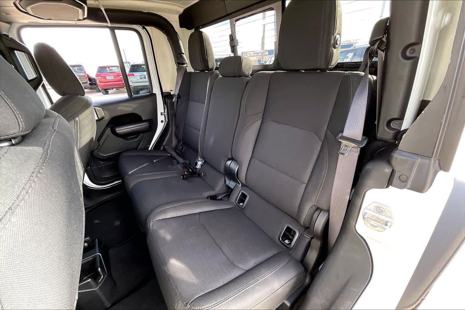 Used 2020 Jeep Gladiator Sport w/ Quick Order Package 24S image 20