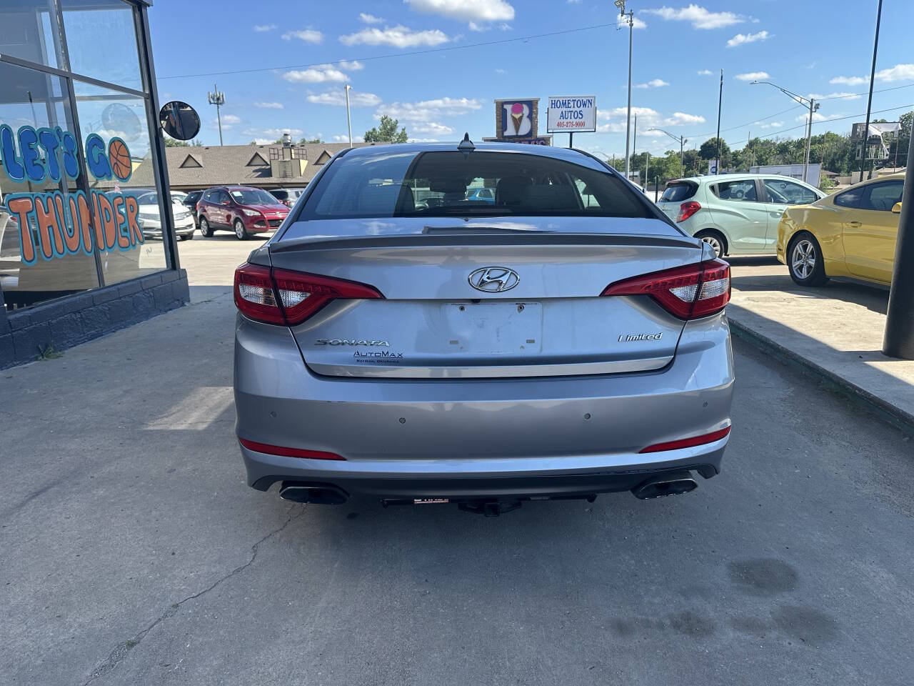 Used 2017 Hyundai Sonata Limited w/ Ultimate Package 04 FWD image 7