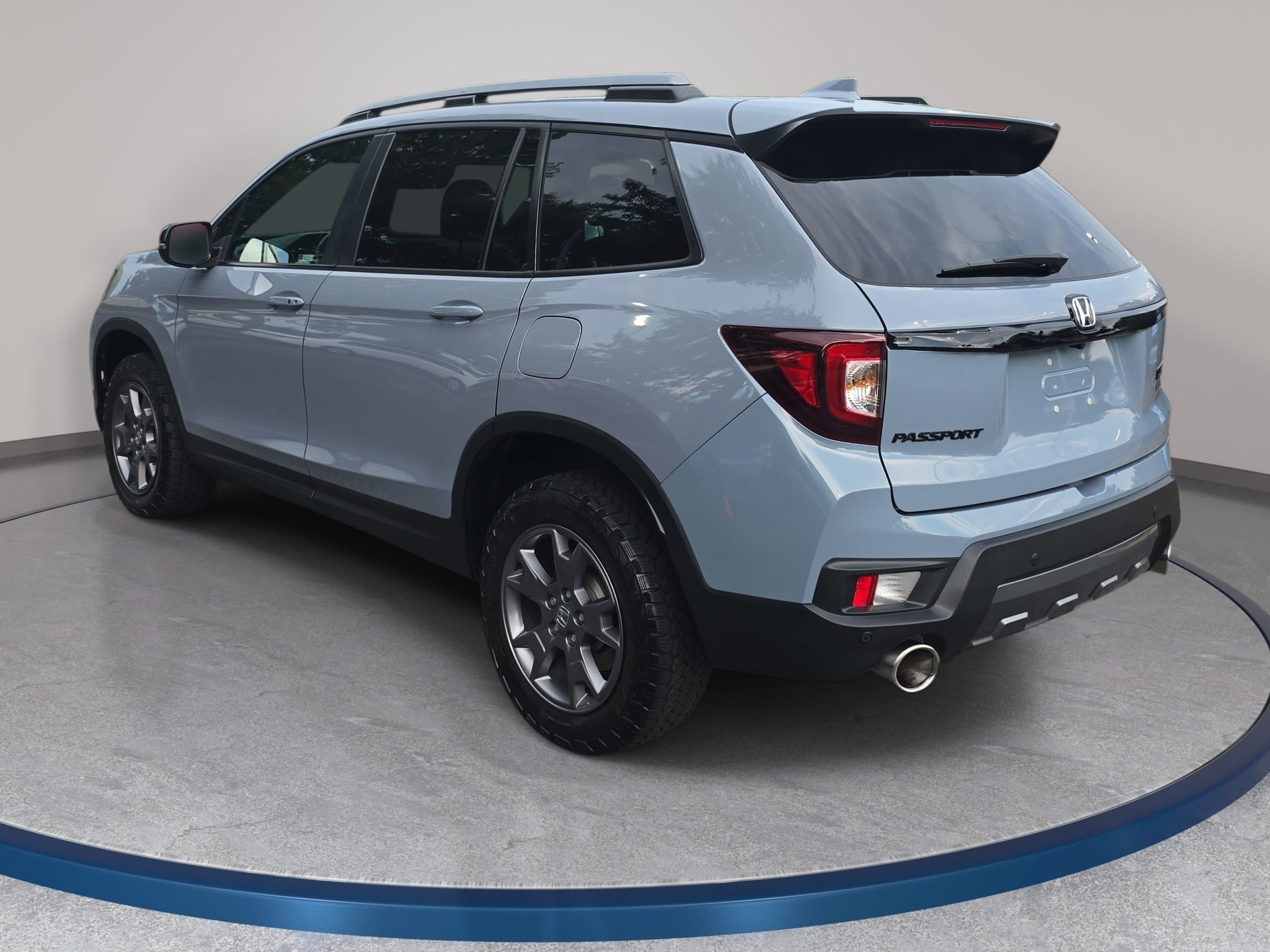 Used 2024 Honda Passport TrailSport image 7