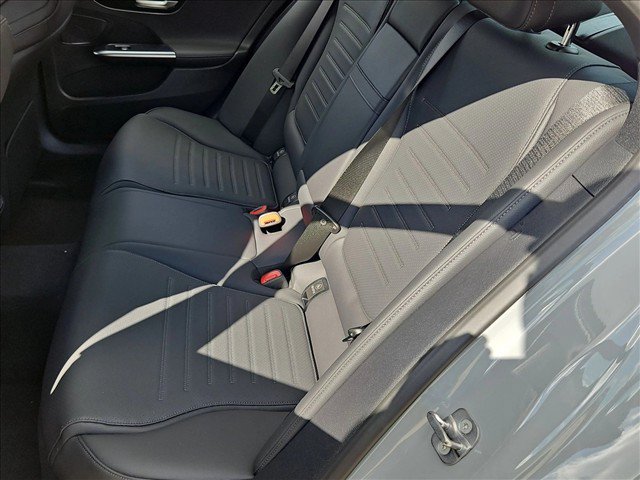 New 2027 Mercedes-Benz C 300 Sedan image 15