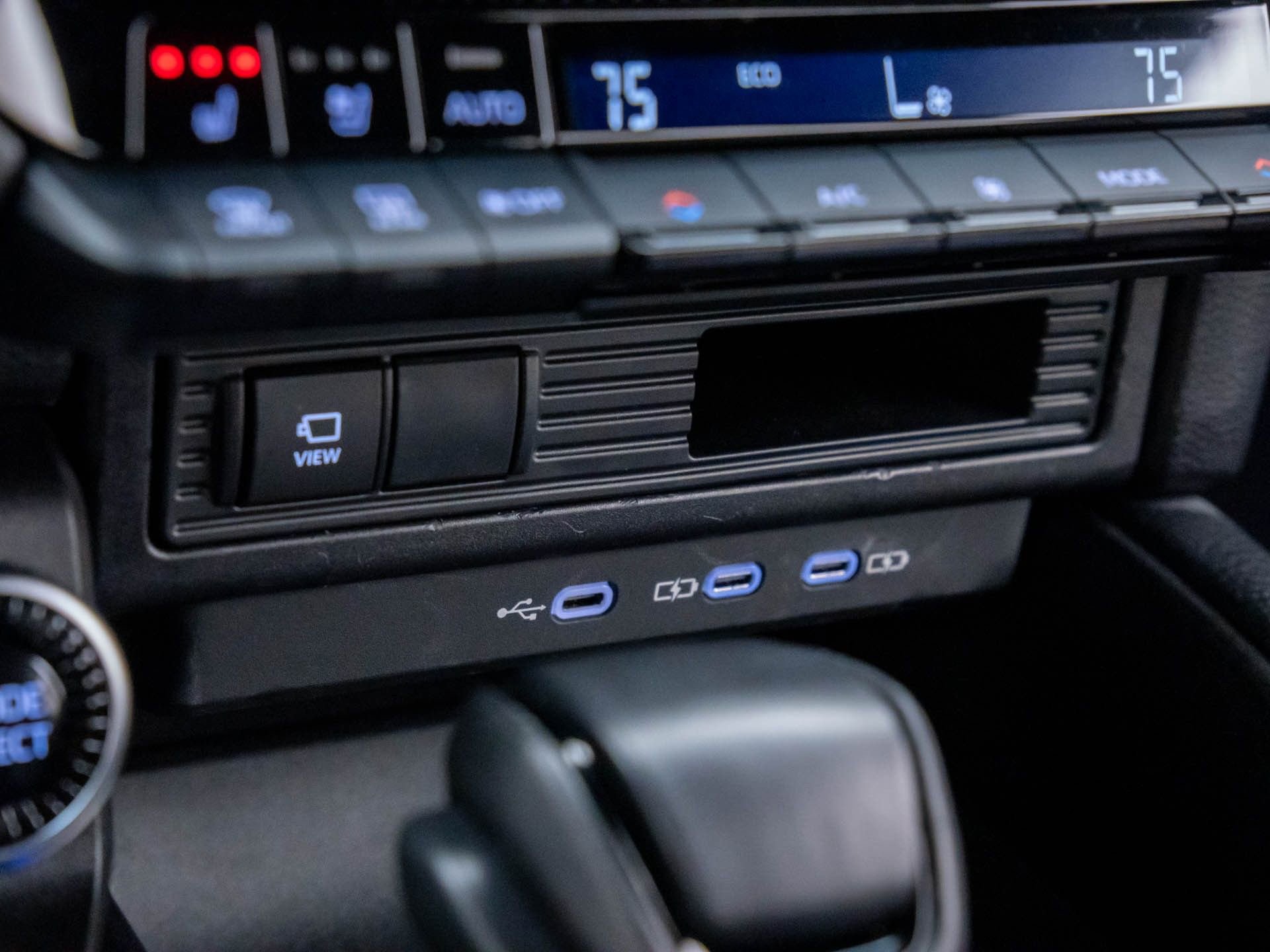 Used 2024 Toyota Land Cruiser image 26