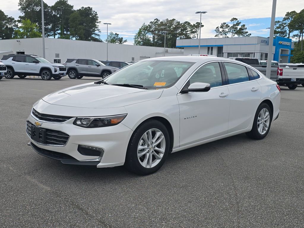 Used 2016 Chevrolet Malibu LT FWD image 7