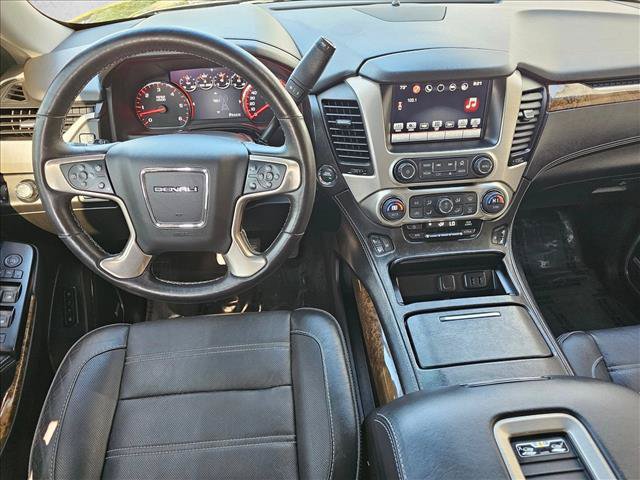 Used 2016 GMC Yukon Denali w/ Open Road Package AWD/4WD image 18
