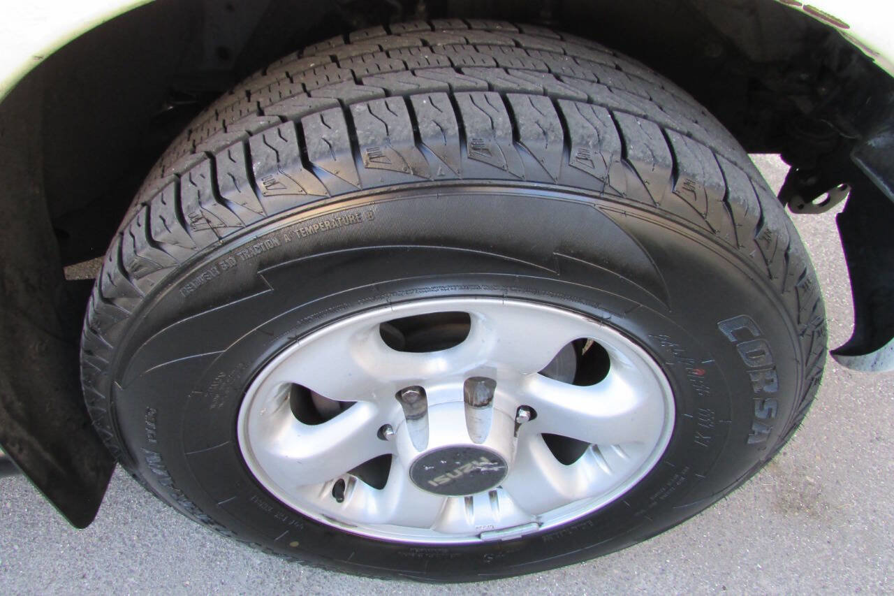 Used 1999 Isuzu Rodeo LS image 10