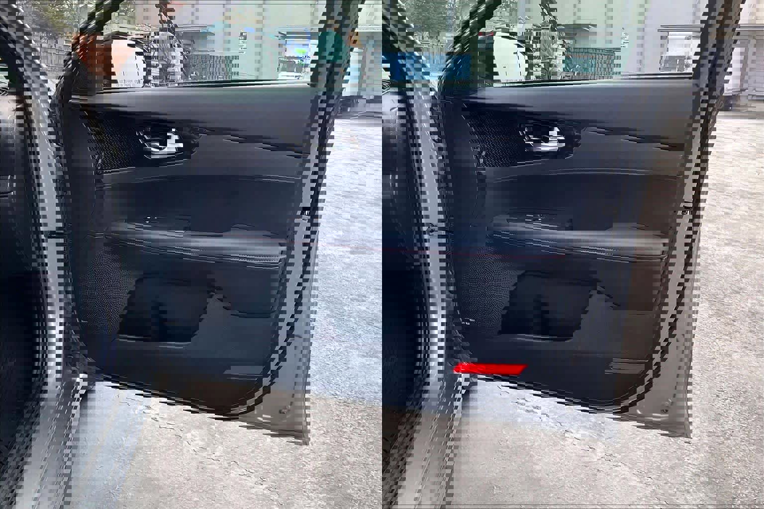 Used 2023 Kia Forte GT w/ GT2 Package image 27