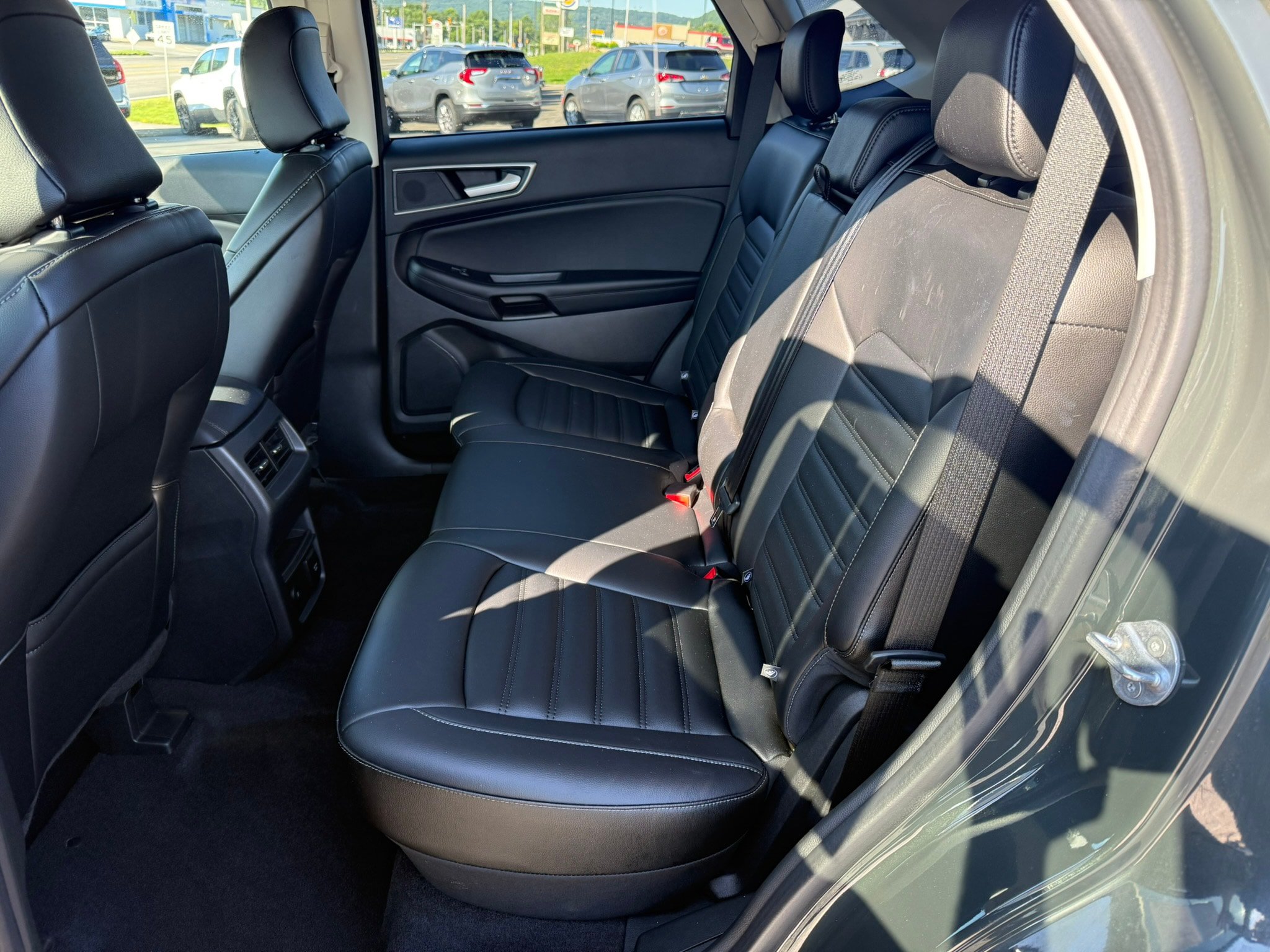 Used 2024 Ford Edge SEL w/ Convenience Package AWD/4WD image 9