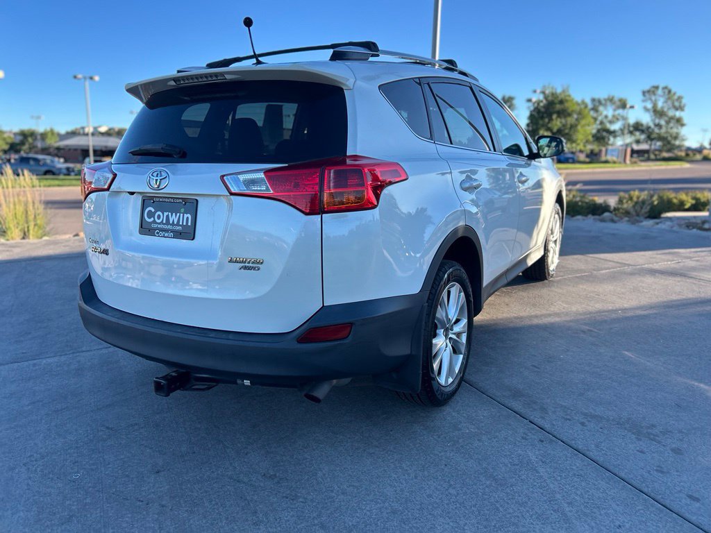 Used 2013 Toyota RAV4 Limited AWD/4WD image 9