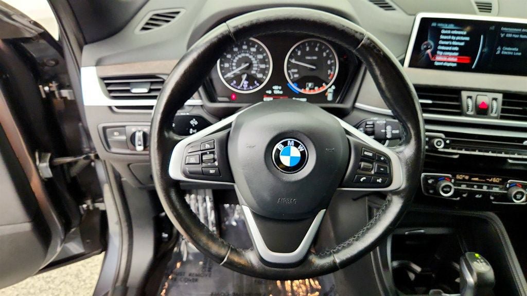 Used 2017 BMW X1 xDrive28i AWD/4WD image 14