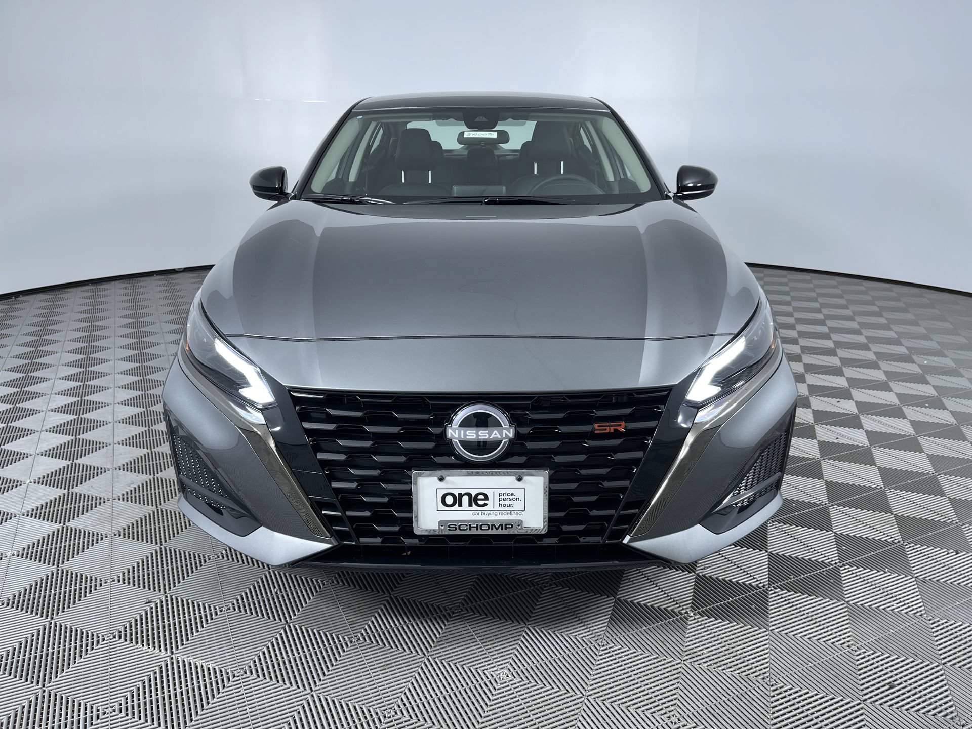 Certified 2025 Nissan Altima 2.5 SR AWD/4WD image 26