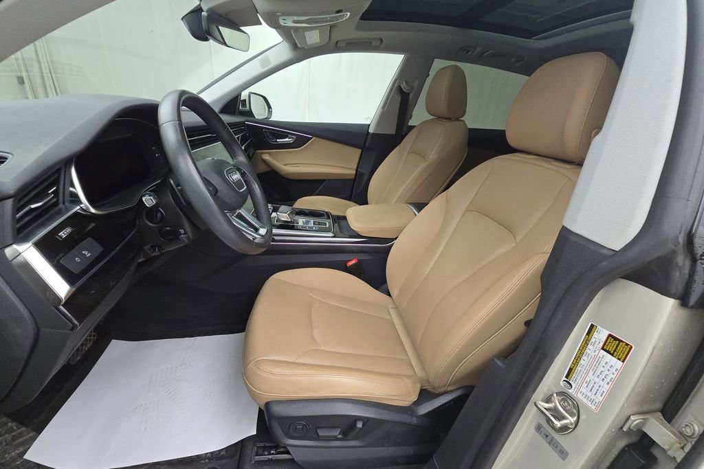 Used 2021 Audi Q8 Premium Plus AWD/4WD image 12