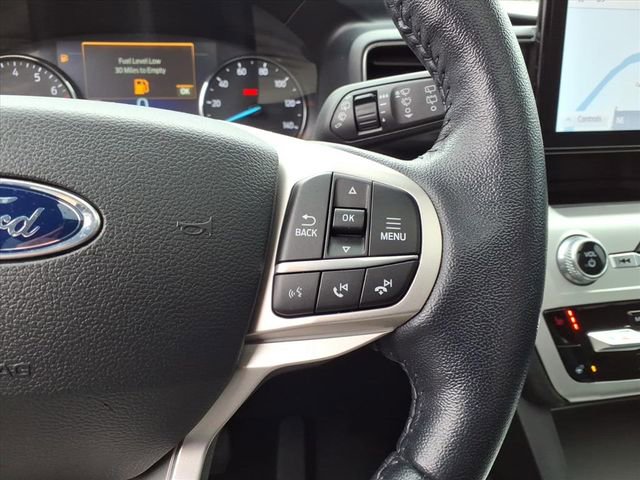 Used 2022 Ford Explorer XLT w/ Equipment Group 202A image 30