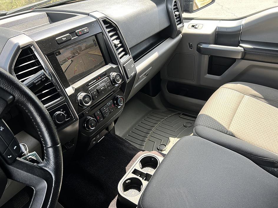 Used 2015 Ford F150 XLT w/ Equipment Group 302A Luxury image 21