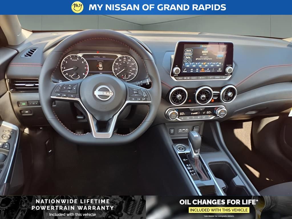 New 2025 Nissan Sentra SR w/ Midnight Edition image 4