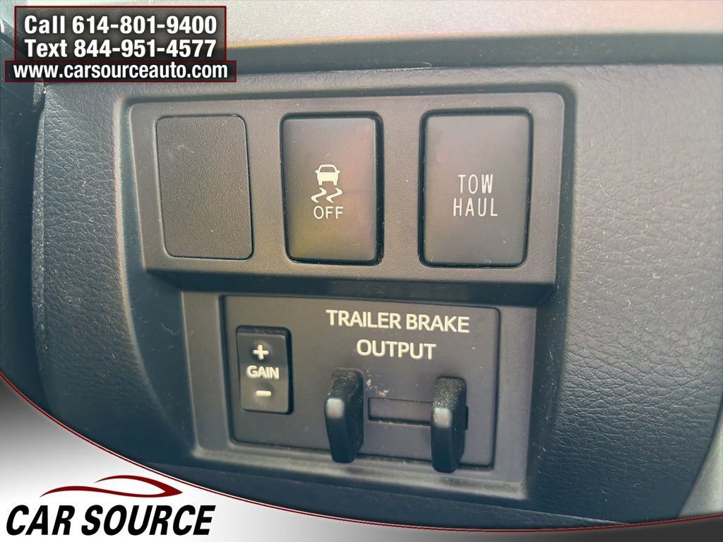 Used 2018 Toyota Tundra SR5 w/ SR5 Upgrade Package AWD/4WD image 23