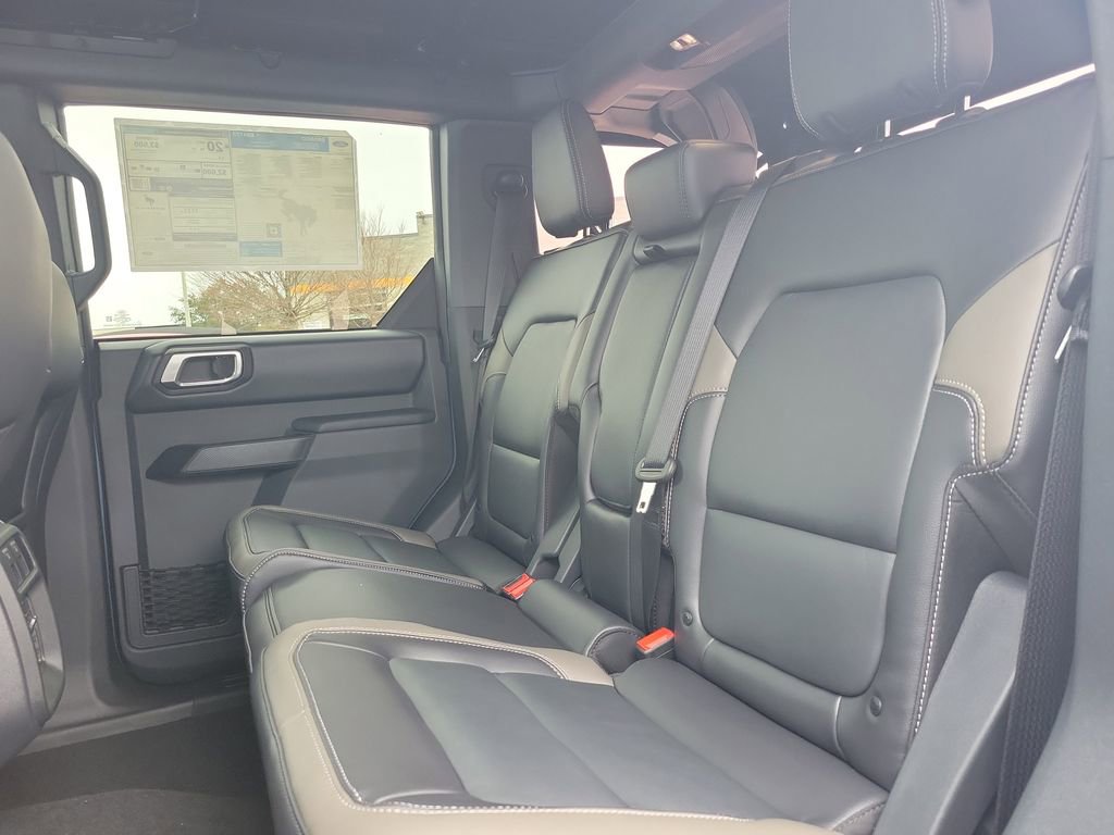 New 2025 Ford Bronco Outer Banks image 10