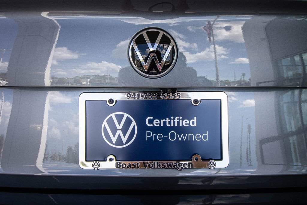 Certified 2022 Volkswagen Jetta SE image 14
