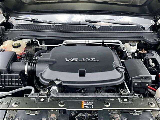 Used 2018 Chevrolet Colorado W/T w/ WT Convenience Package RWD image 11