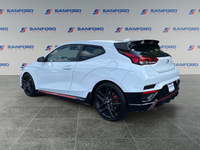 Used 2022 Hyundai Veloster N FWD image 3