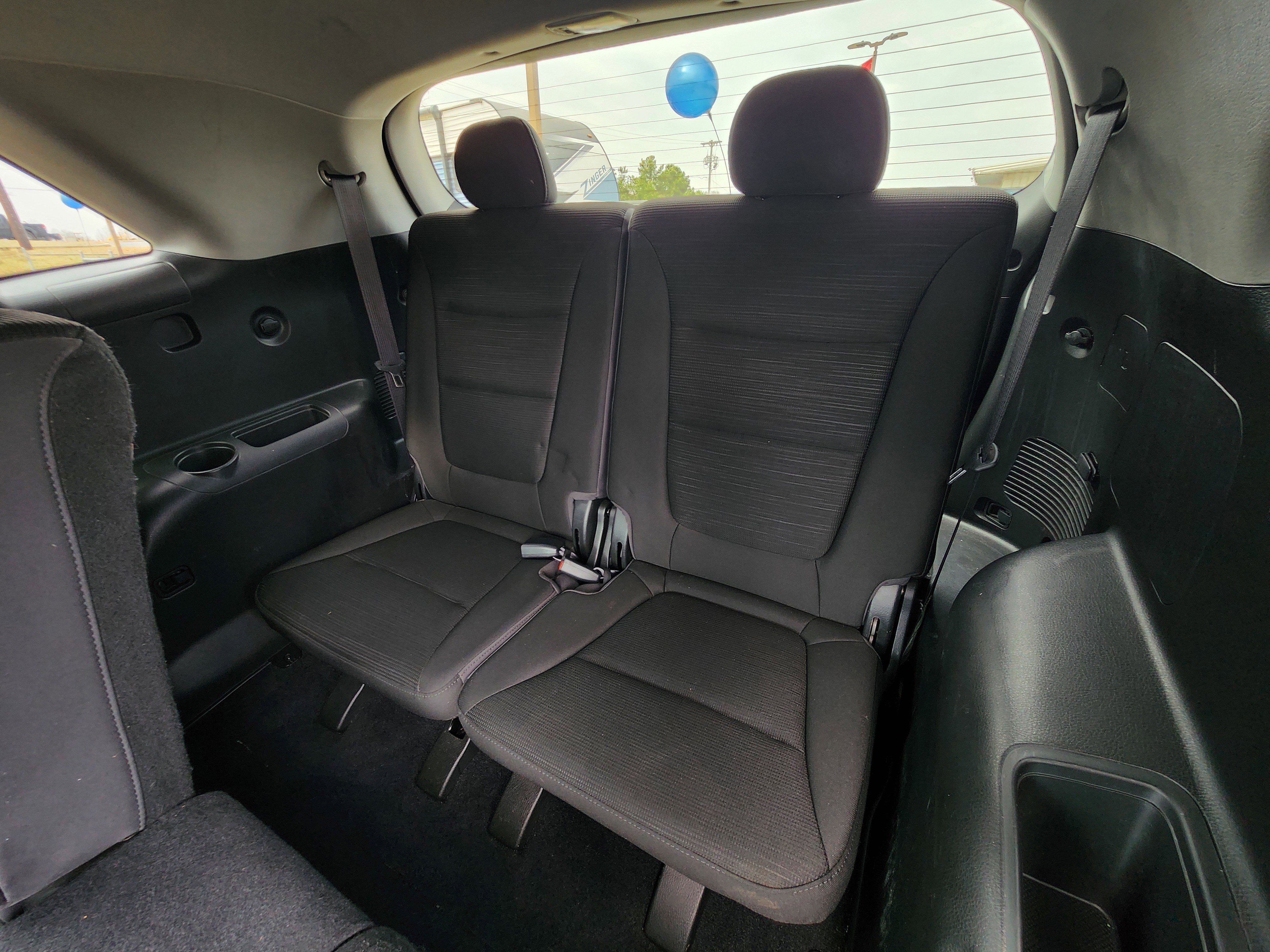 Used 2015 Kia Sorento LX image 16