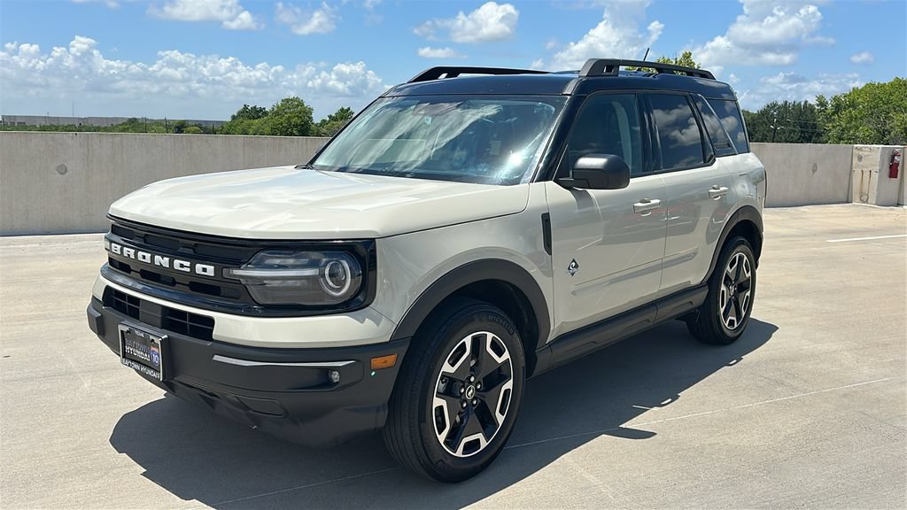Used 2024 Ford Bronco Sport Outer Banks w/ Tech Package AWD/4WD image 8