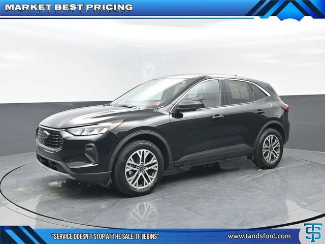 Used 2023 Ford Escape Active