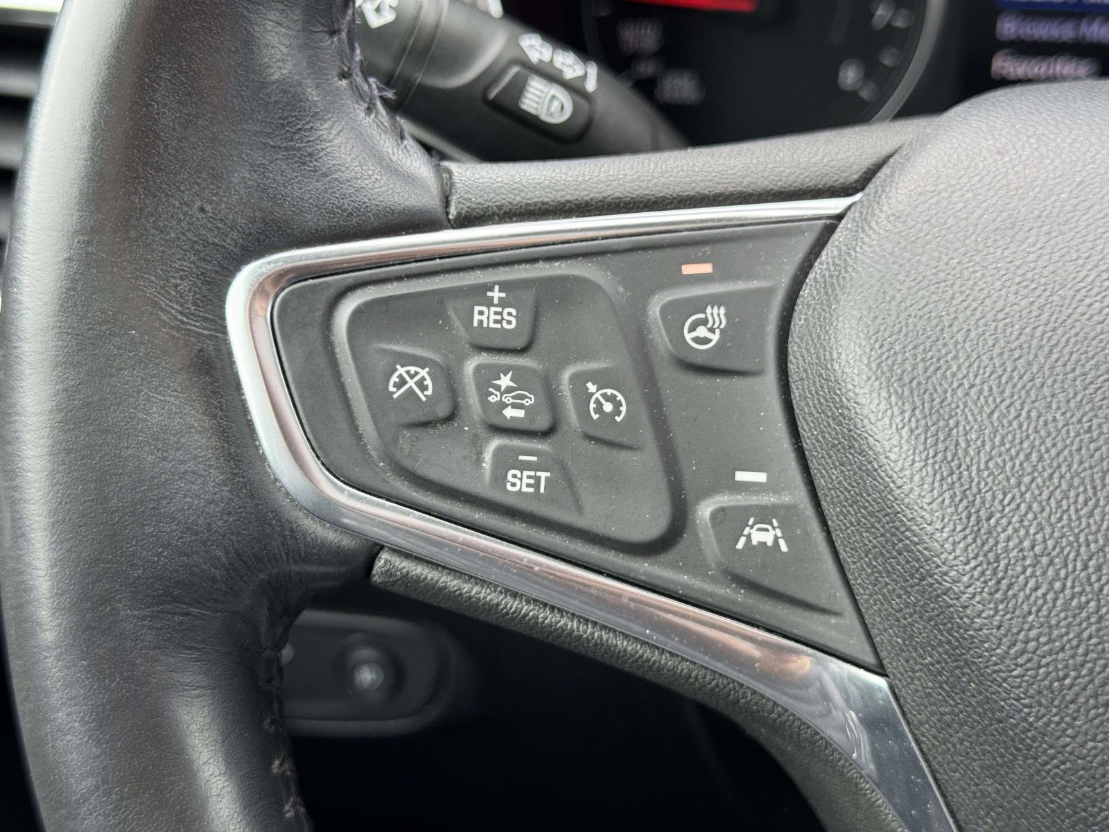 Used 2019 Chevrolet Equinox Premier image 19