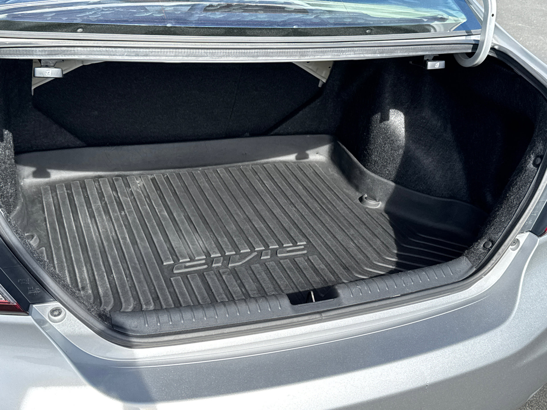 Used 2014 Honda Civic EX-L image 9