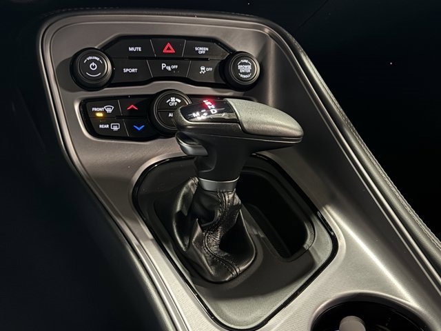 Used 2023 Dodge Challenger R/T w/ Blacktop Package image 33