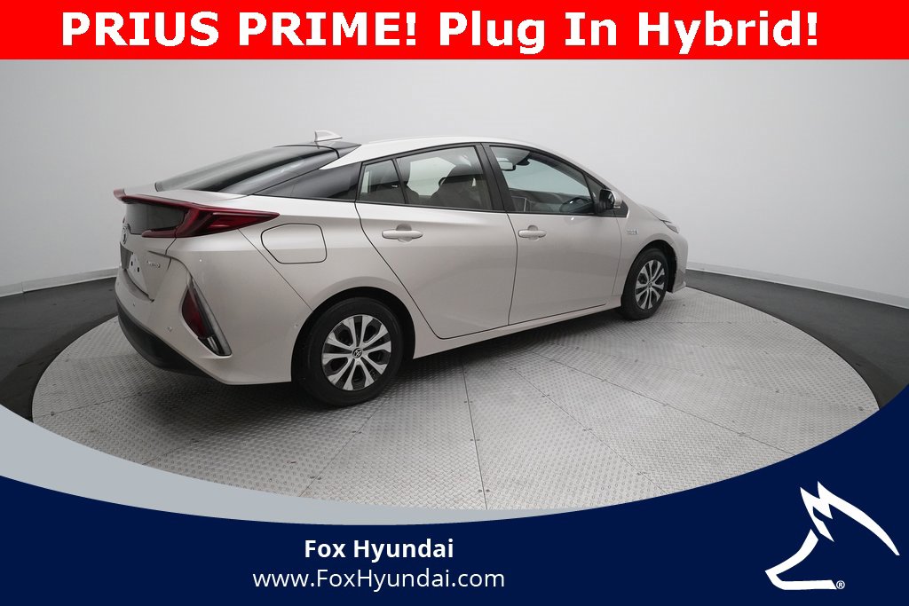 Used 2021 Toyota Prius Prime Limited w/ Carpet Mat Package (TMS) image 37