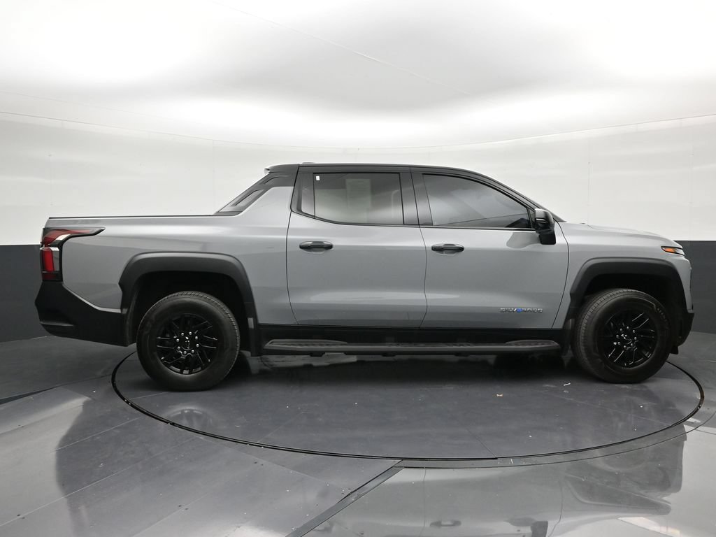 Used 2026 Chevrolet Silverado EV LT w/ Plus Package AWD/4WD image 6