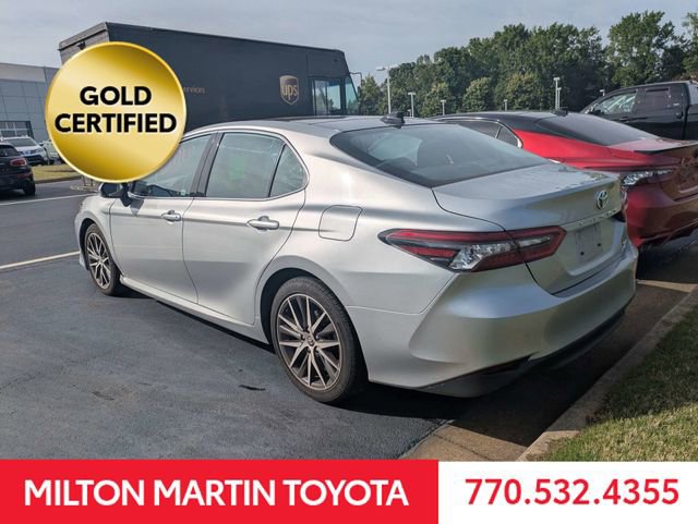 Used 2024 Toyota Camry XLE w/ Navigation Package AWD/4WD image 4
