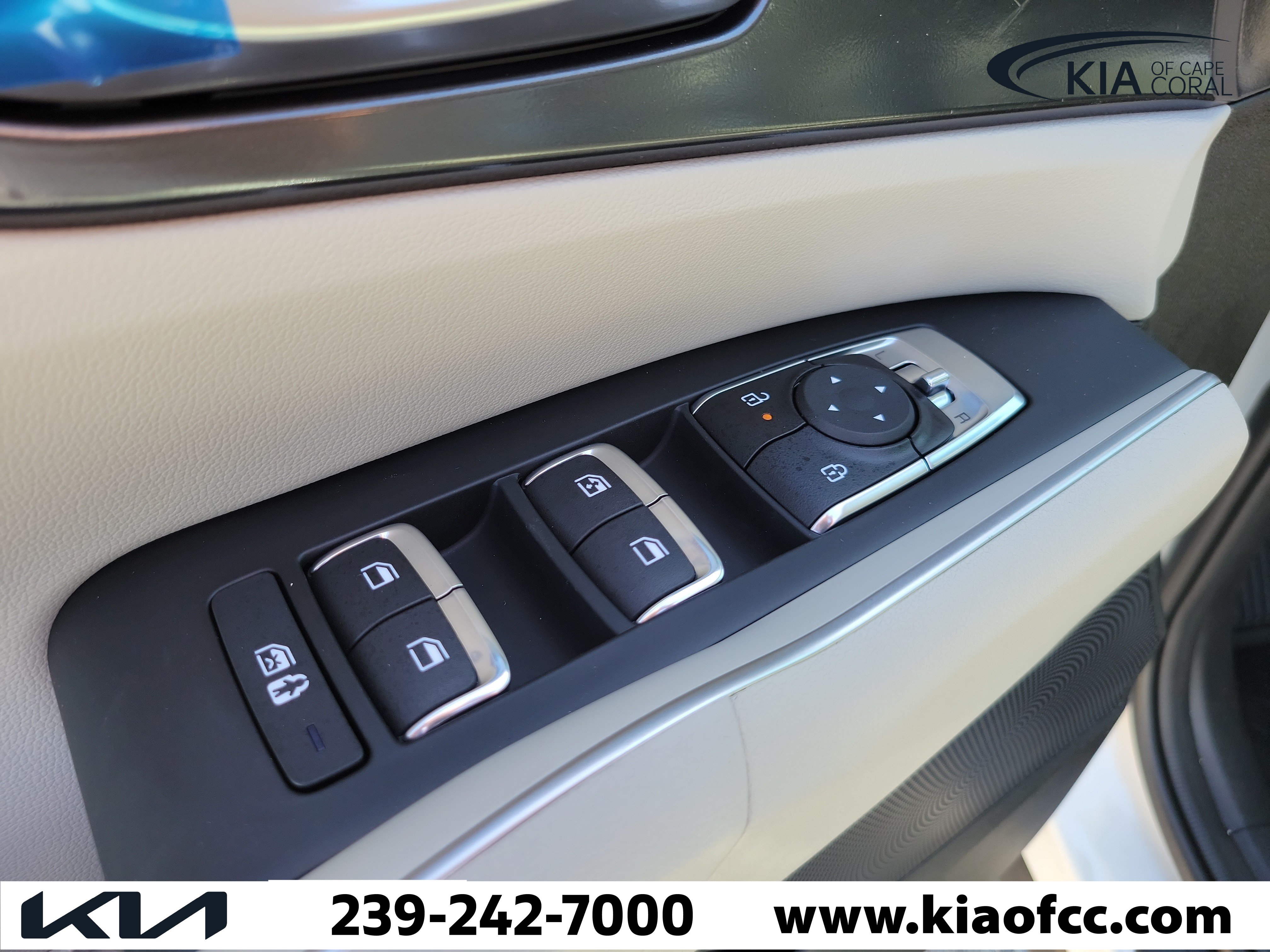 New 2026 Kia Sorento S w/ S Panoramic Sunroof Package FWD image 21