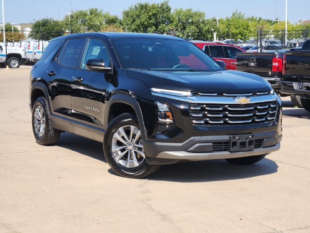 Used 2026 Chevrolet Equinox LT FWD image 2