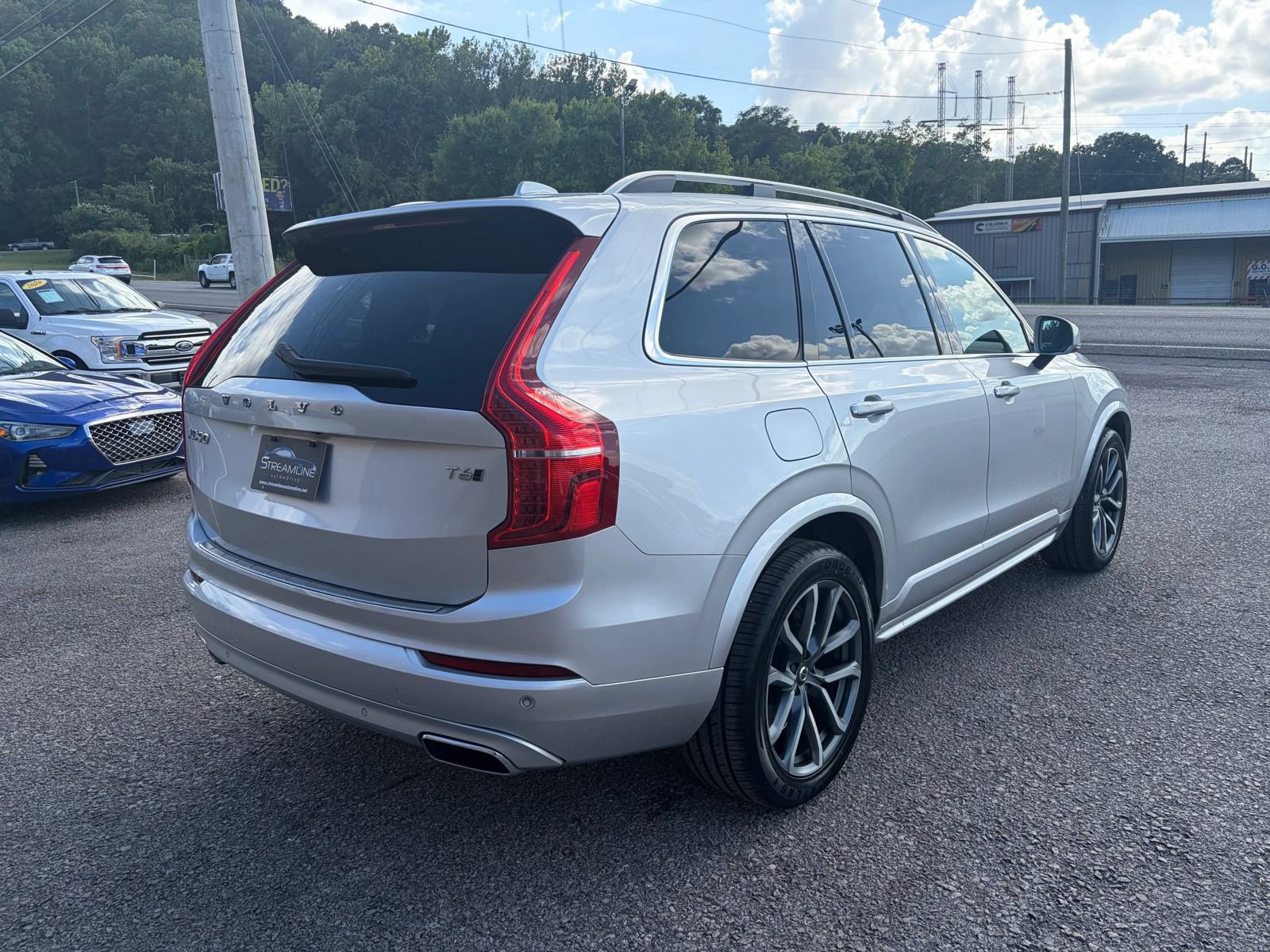 Used 2019 Volvo XC90 T6 Momentum w/ Protection Package Premier AWD/4WD image 5