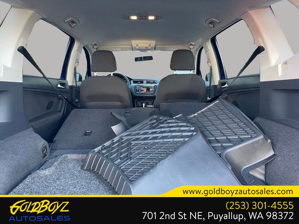Used 2021 Volkswagen Tiguan S image 36