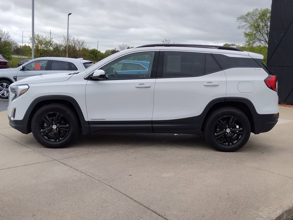 Used 2020 GMC Terrain SLE w/ Driver Convenience Package AWD/4WD image 7