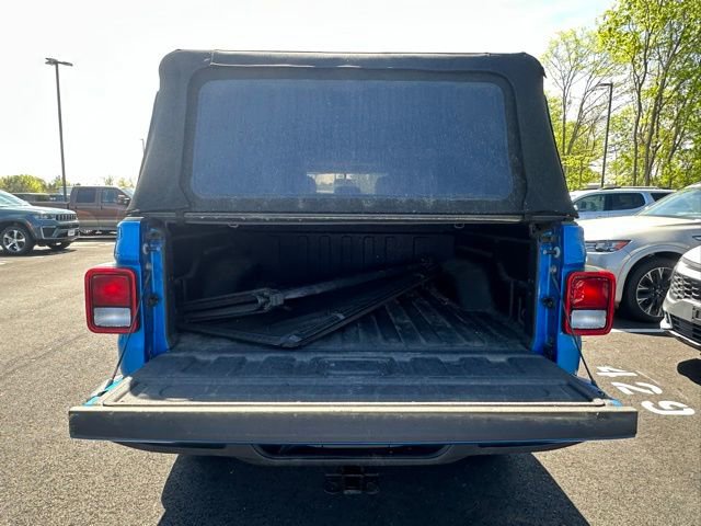 Used 2021 Jeep Gladiator Sport w/ Trailer Tow Package AWD/4WD image 13